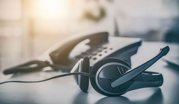 Kết nối Internet và băng thông đều có thể làm gián đoạn các cuộc gọi VoIP.